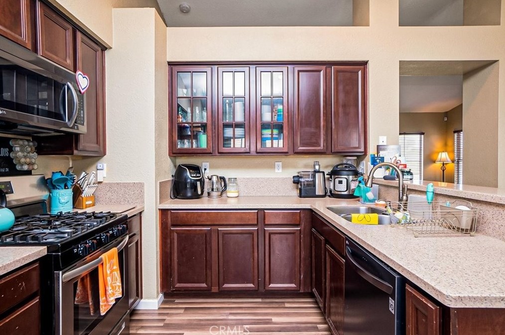 12489 Petaluma Rd, Victorville CA  92392-7607 exterior