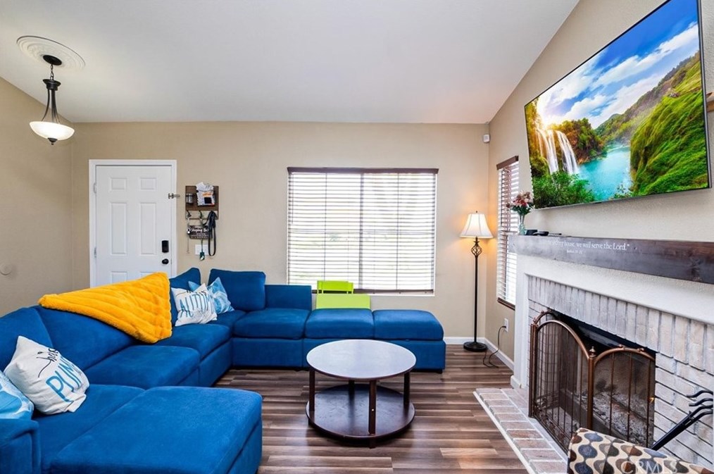 12489 Petaluma Rd, Victorville CA  92392-7607 exterior