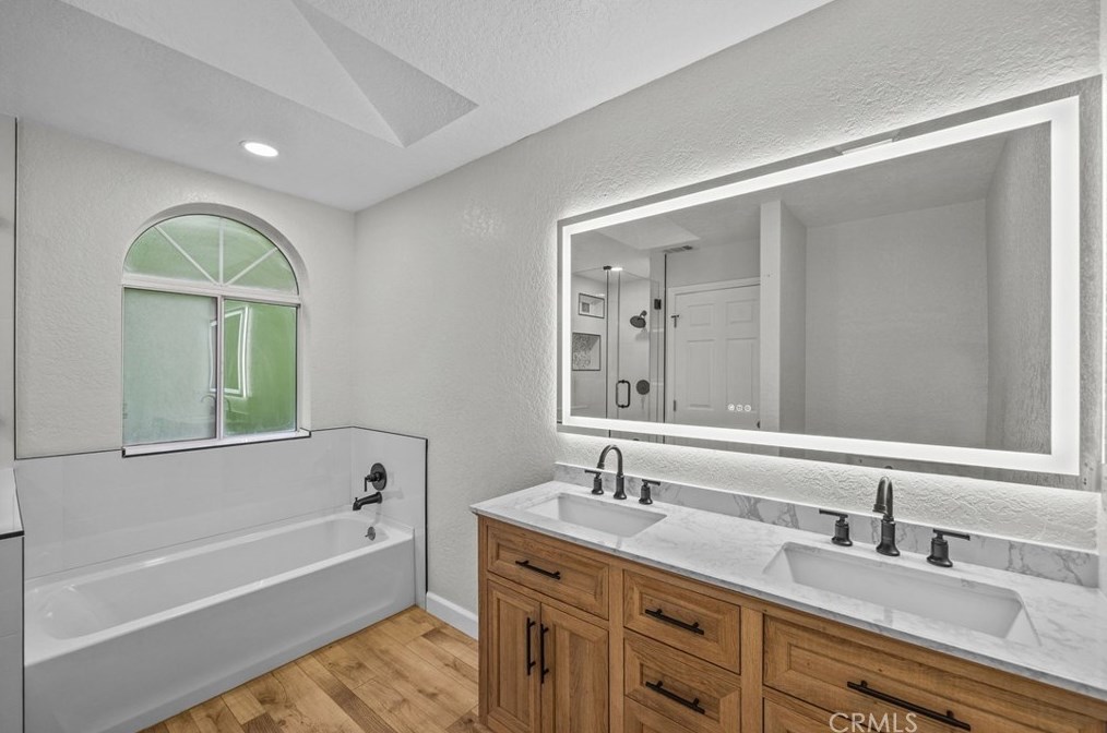 230 Goodrich Dr, Riverside CA  92507-4850 exterior