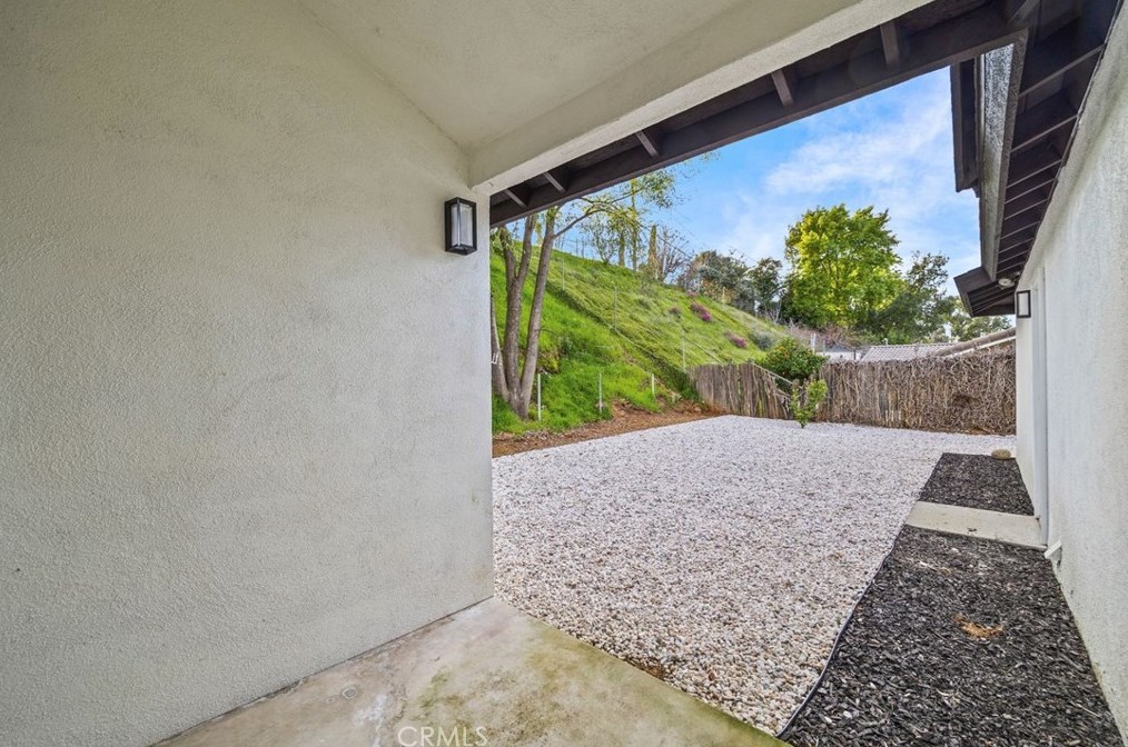 230 Goodrich Dr, Riverside CA  92507-4850 exterior