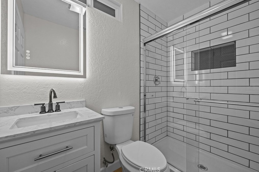 230 Goodrich Dr, Riverside CA  92507-4850 exterior