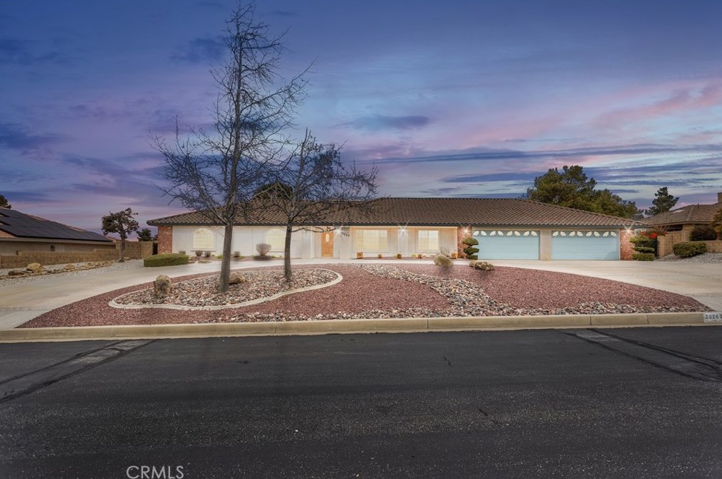 20260 Quail Hollow Rd, Apple Valley CA  92308-5013 exterior