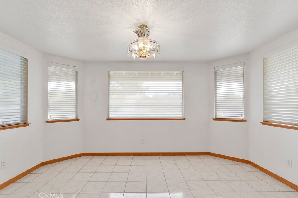 20260 Quail Hollow Rd, Apple Valley CA  92308-5013 exterior