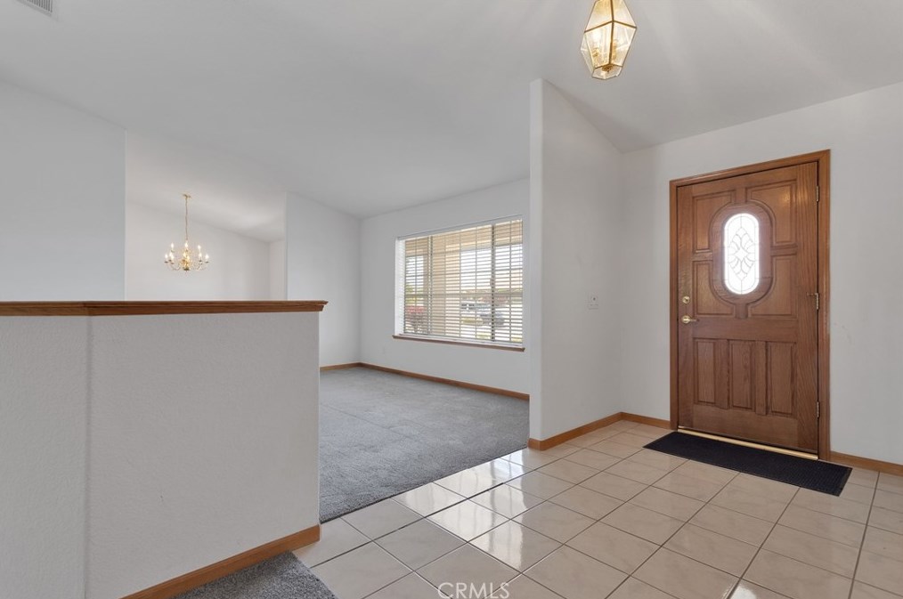 20260 Quail Hollow Rd, Apple Valley CA  92308-5013 exterior