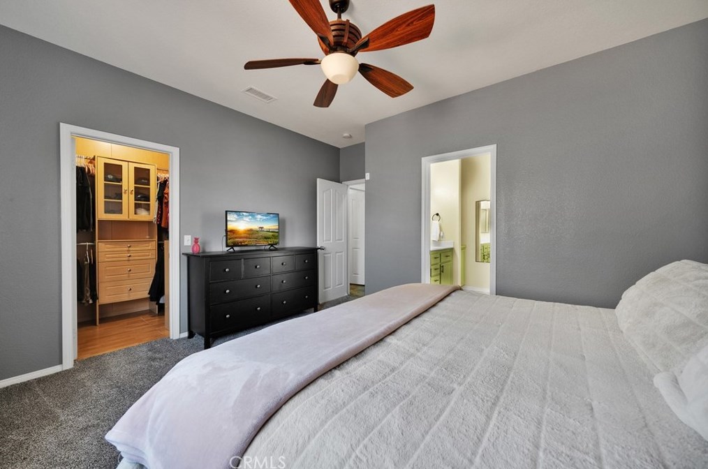 3431 Garnet Ave, Tropico Village CA  93560-7612 exterior