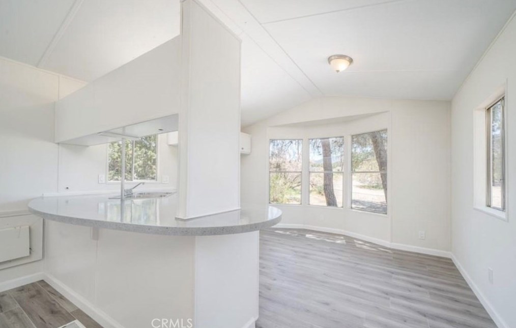 1568 Smoke Tree Rd, Pinon Hills CA  92372-9832 exterior