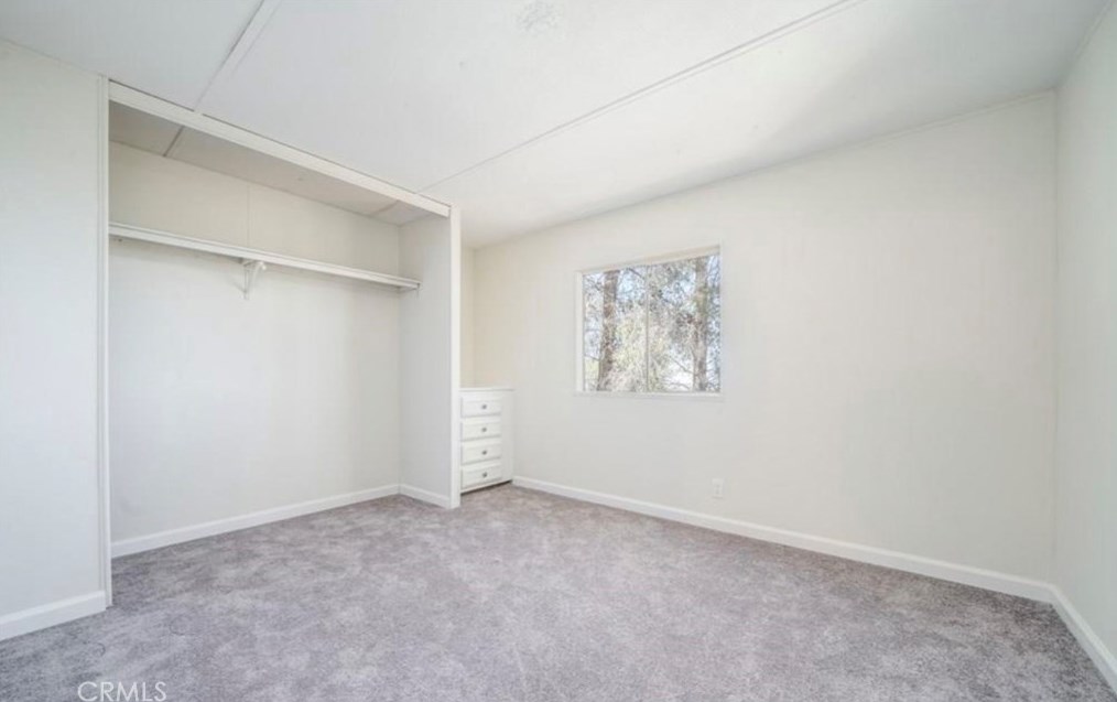 1568 Smoke Tree Rd, Pinon Hills CA  92372-9832 exterior
