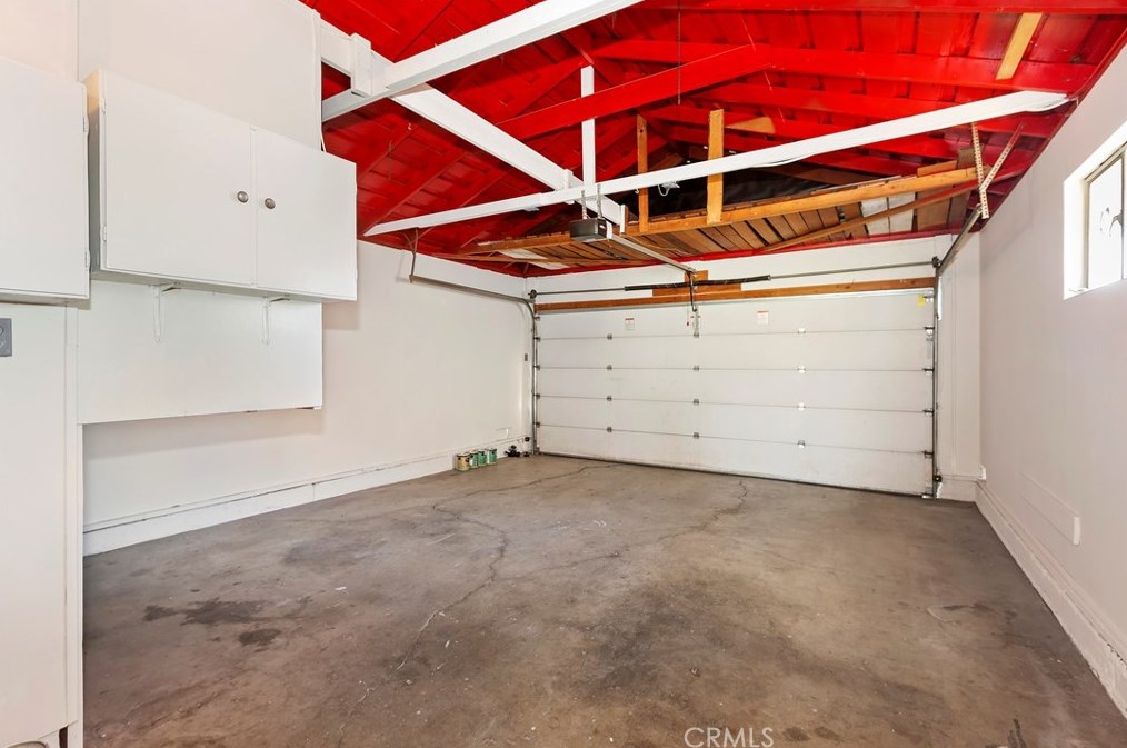 8739 California Ave, Riverside CA  92503-3324 exterior
