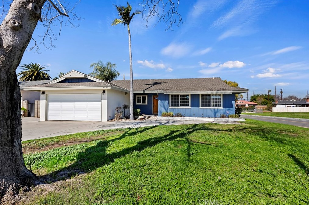 8739 California Ave, Riverside CA  92503-3324 exterior