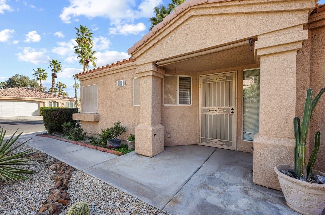 77917 Calypso Rd, Palm Desert, CA 92211-7298