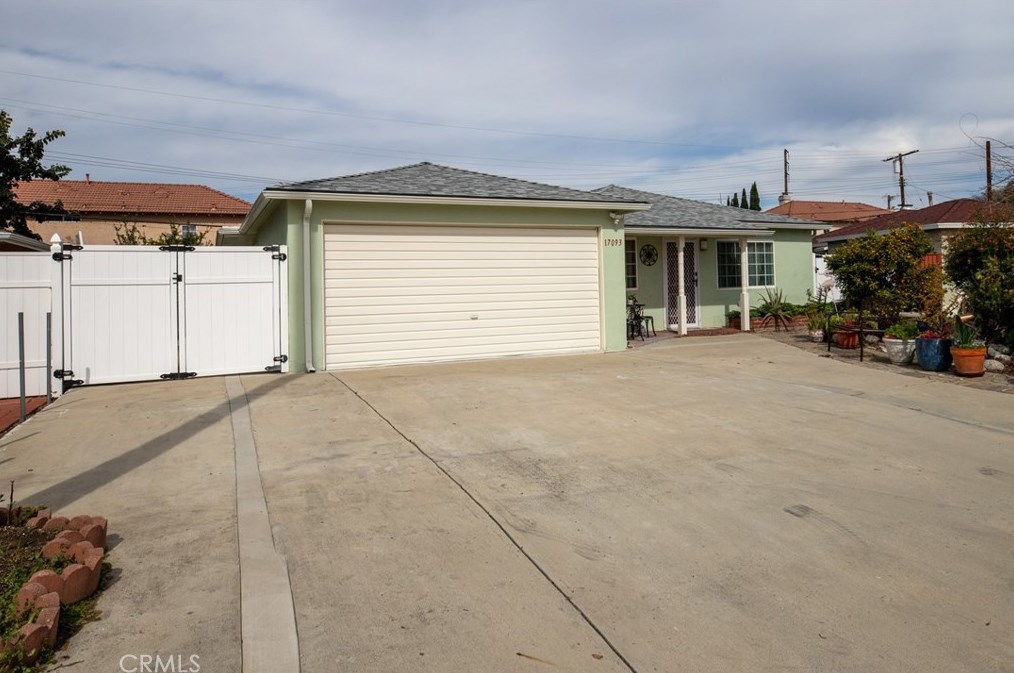 17093 Coolfield Dr, Covina, CA 91722-3111