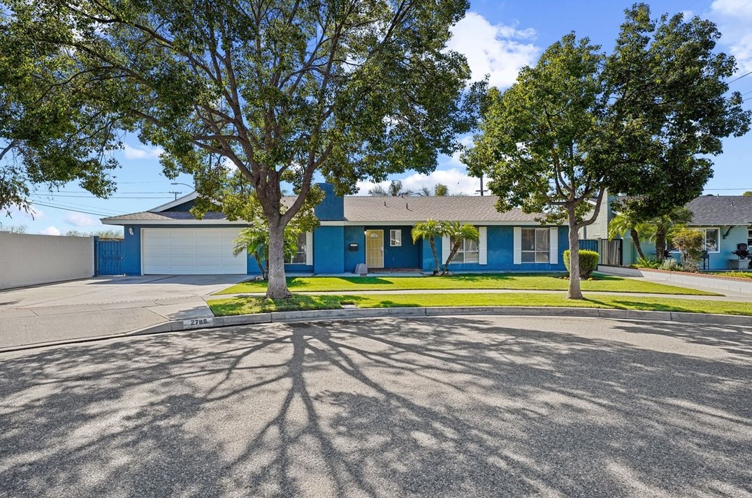 2788 Vermont Ave, Anaheim, CA 92806-4827