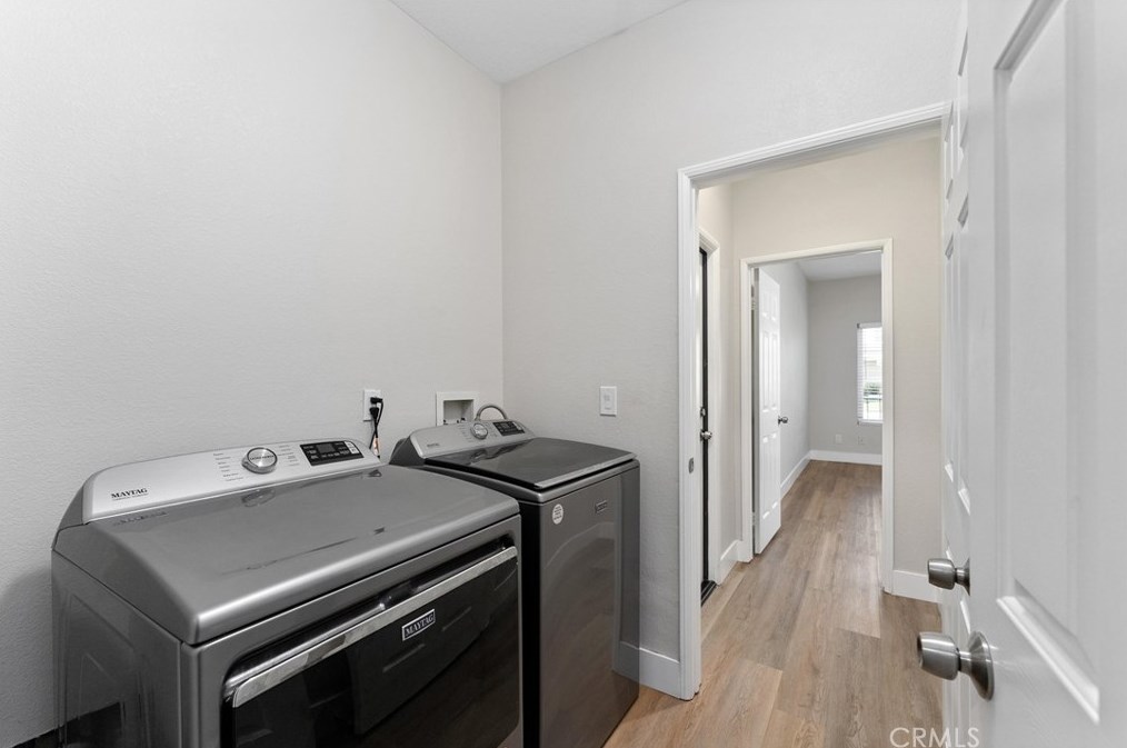 14941 Preston Dr, Fontana CA  92336-5506 exterior