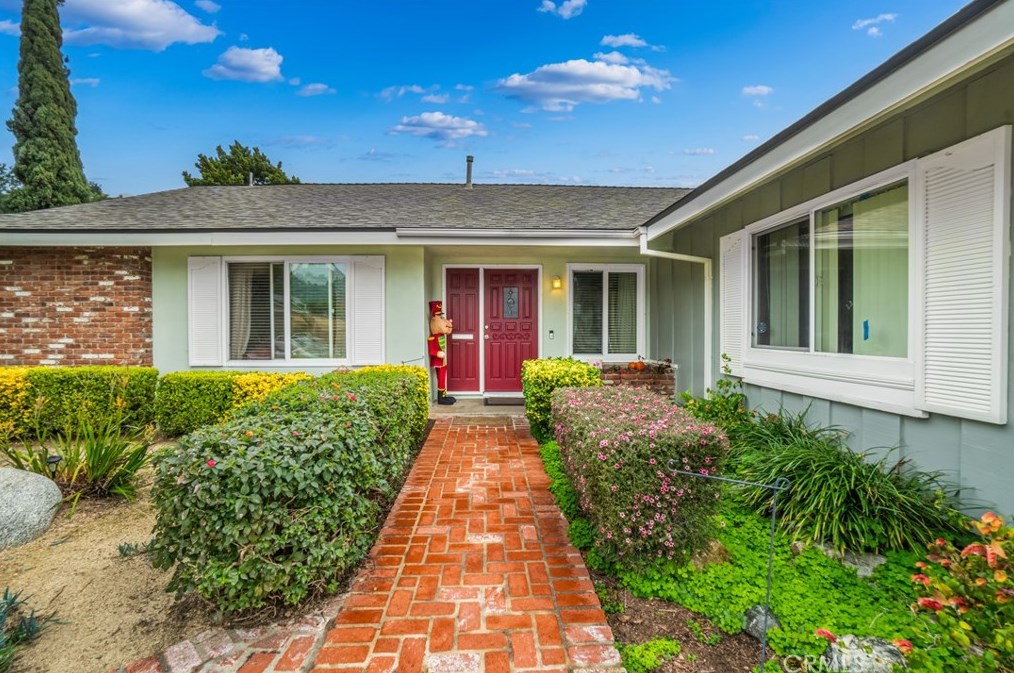 1284 Canyon View Dr, La Verne, CA 91750