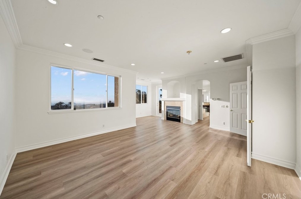 7449 Chateau Ridge Ln, Riverside CA  92506-7548 exterior
