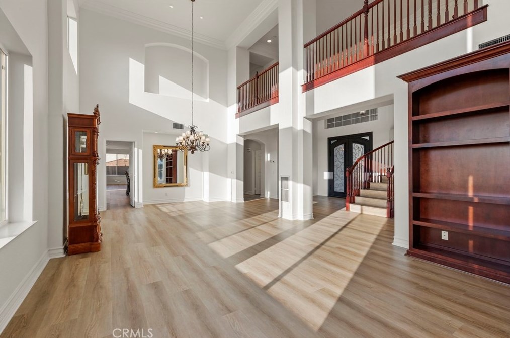 7449 Chateau Ridge Ln, Riverside CA  92506-7548 exterior