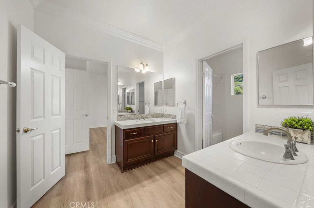 7449 Chateau Ridge Ln, Riverside CA  92506-7548 exterior