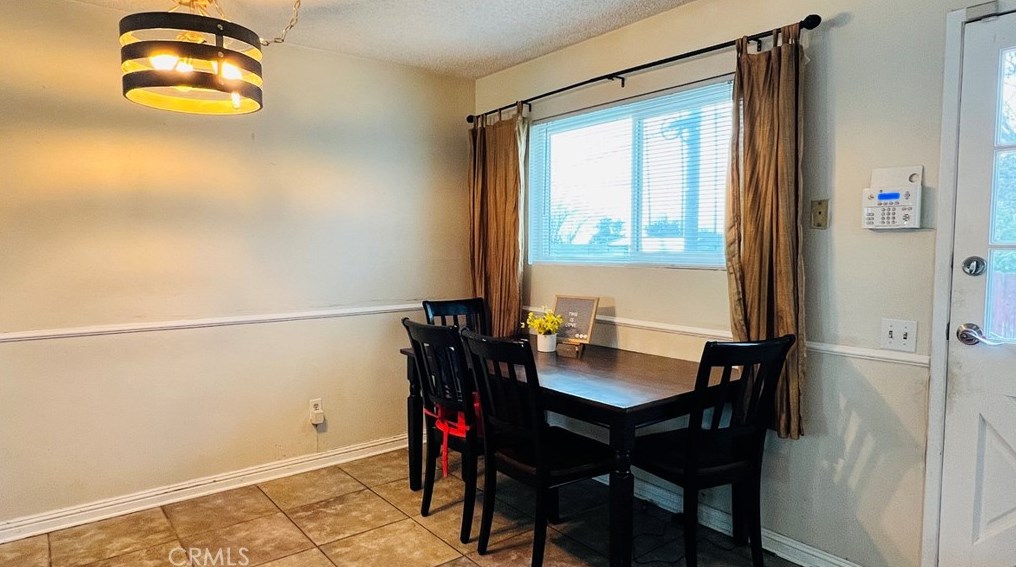 10029 Nancy Ave, Beaumont CA  92223-4122 exterior