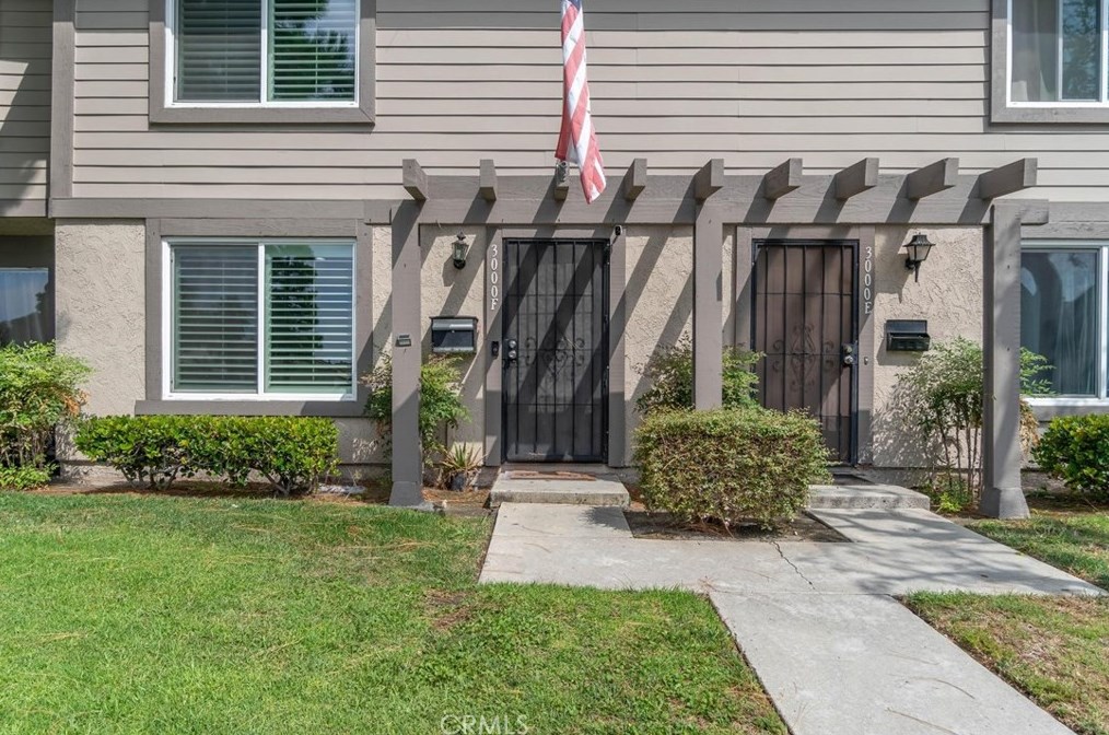 3000 Bradford Pl #f, Santa Ana, CA 92707