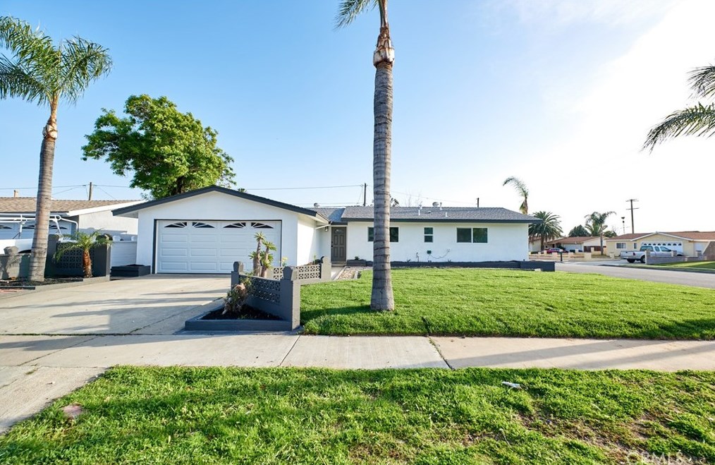 665 W Morgan St, Rialto, CA 92376