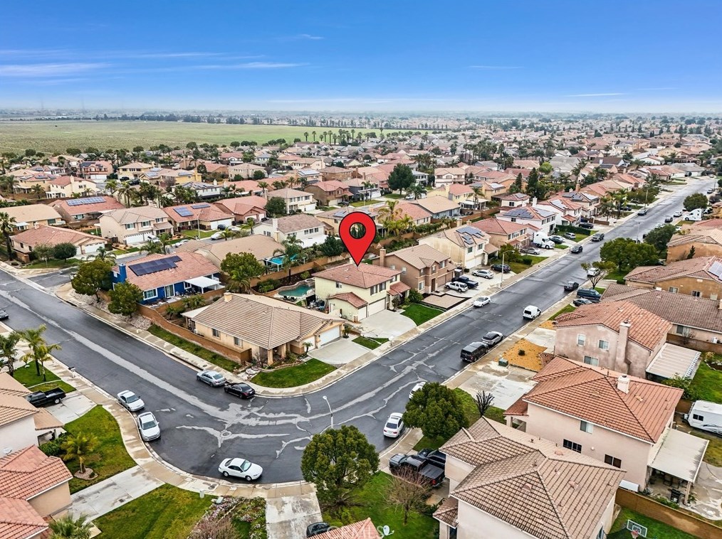 14550 Arizona St, Fontana CA  92336-0806 exterior