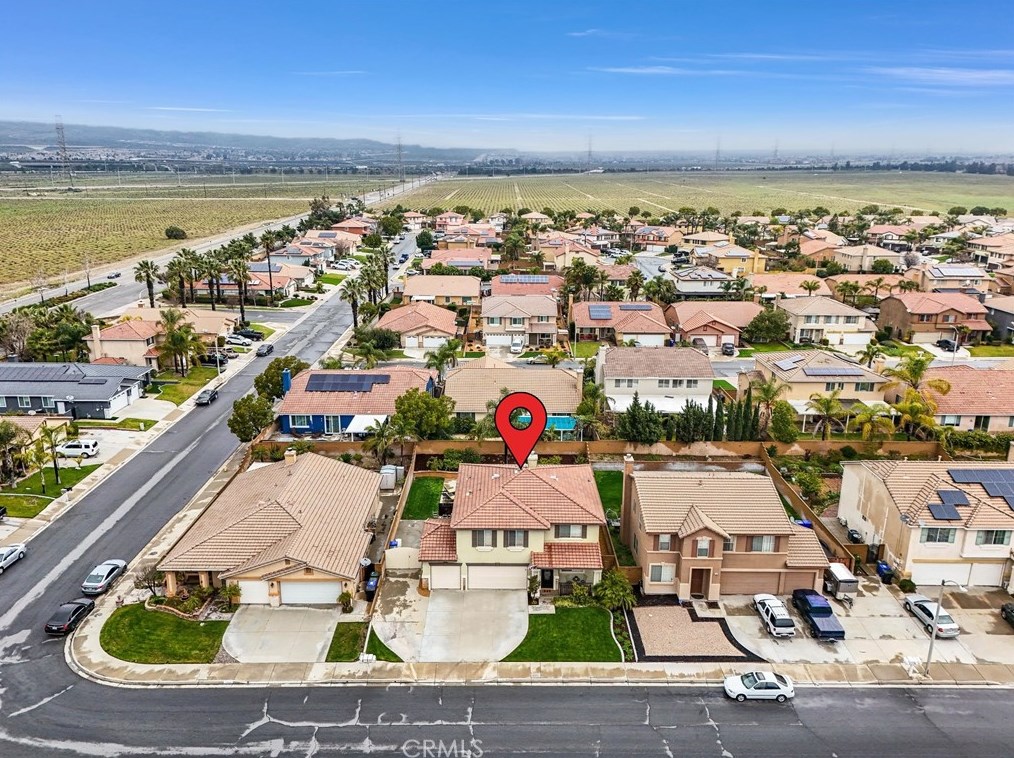 14550 Arizona St, Fontana CA  92336-0806 exterior