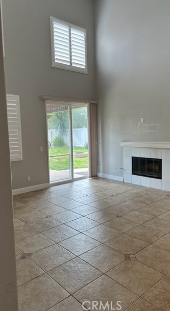 811 Inverlochy Dr, Fallbrook CA  92028-4498 exterior