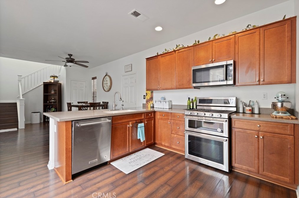 7959 Southpoint St, Chino CA  91708-7682 exterior