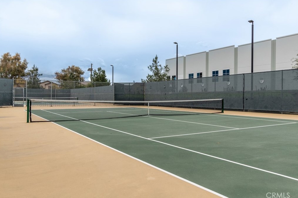 7959 Southpoint St, Chino CA  91708-7682 exterior