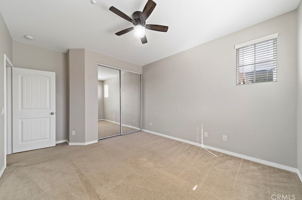 5055 Glenwood Ave, Fontana CA  92336-0765 exterior