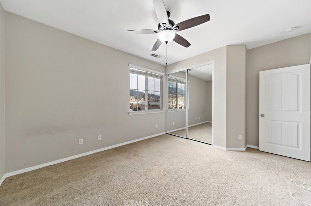 5055 Glenwood Ave, Fontana CA  92336-0765 exterior