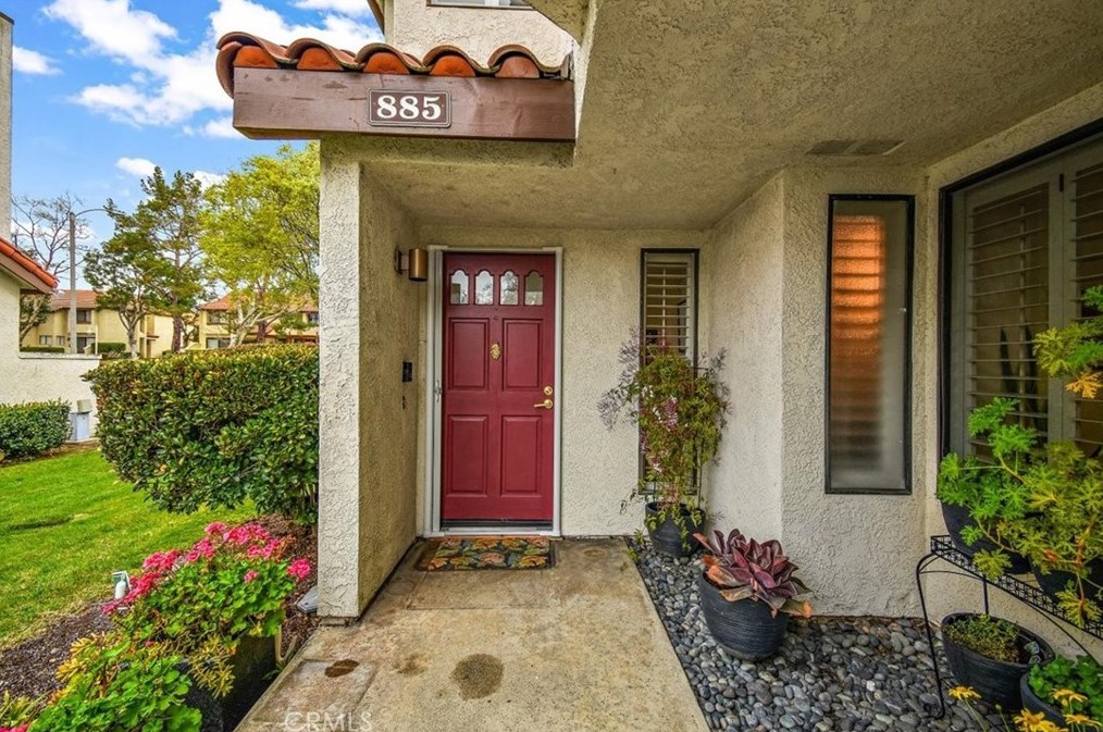 885 Wabash Ct, Claremont, CA 91711