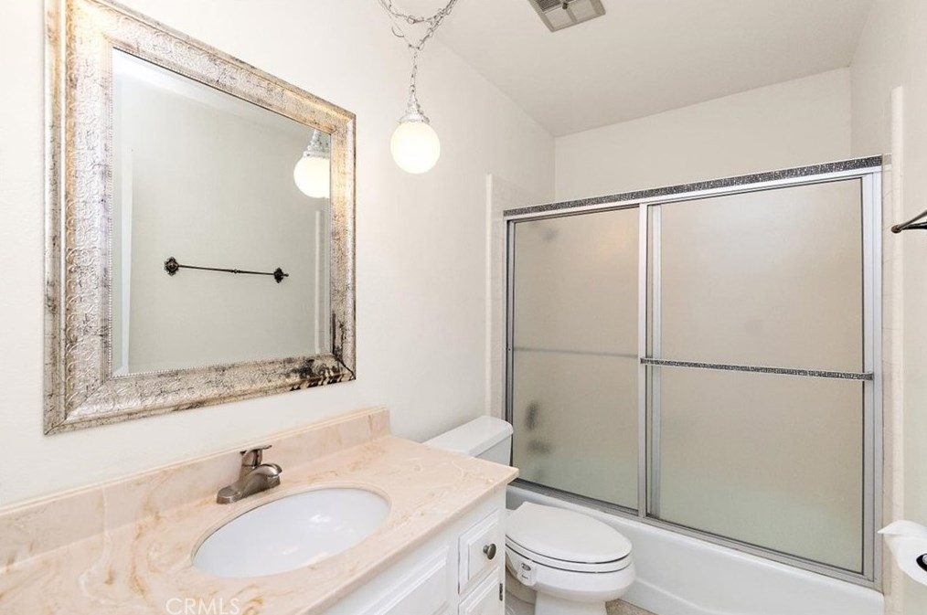27195 Orangemont Way, Hemet CA  92544-8308 exterior