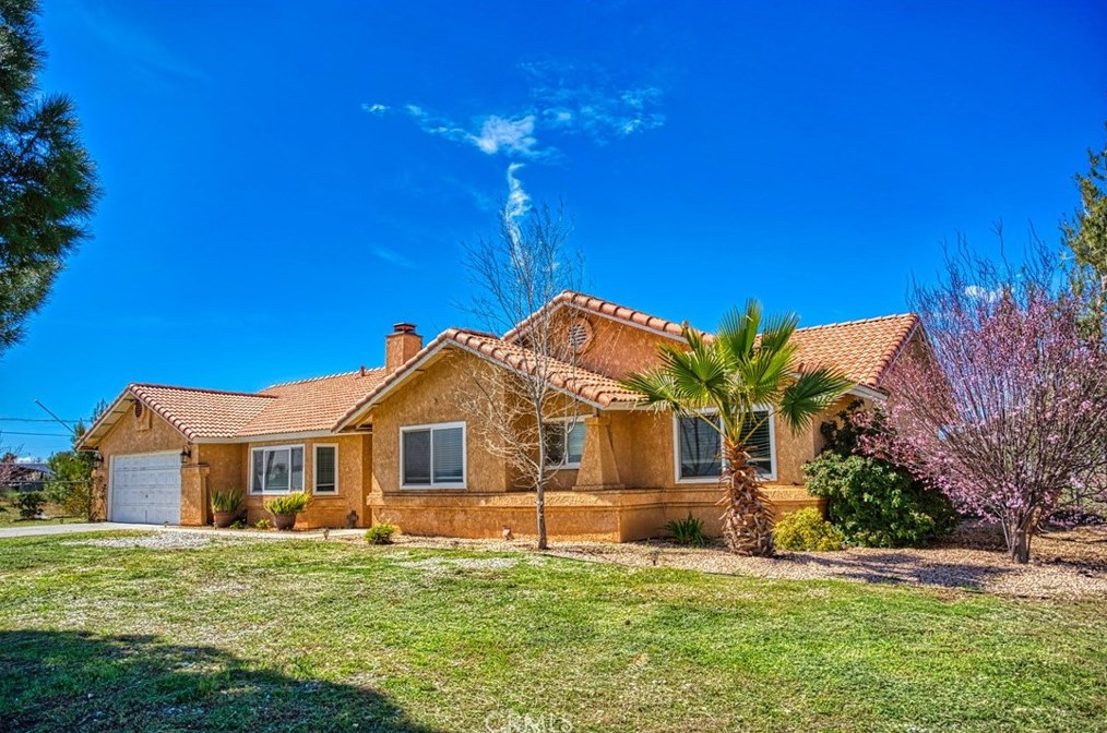 10230 Joshua Rd, Hesperia, CA 92344-0340