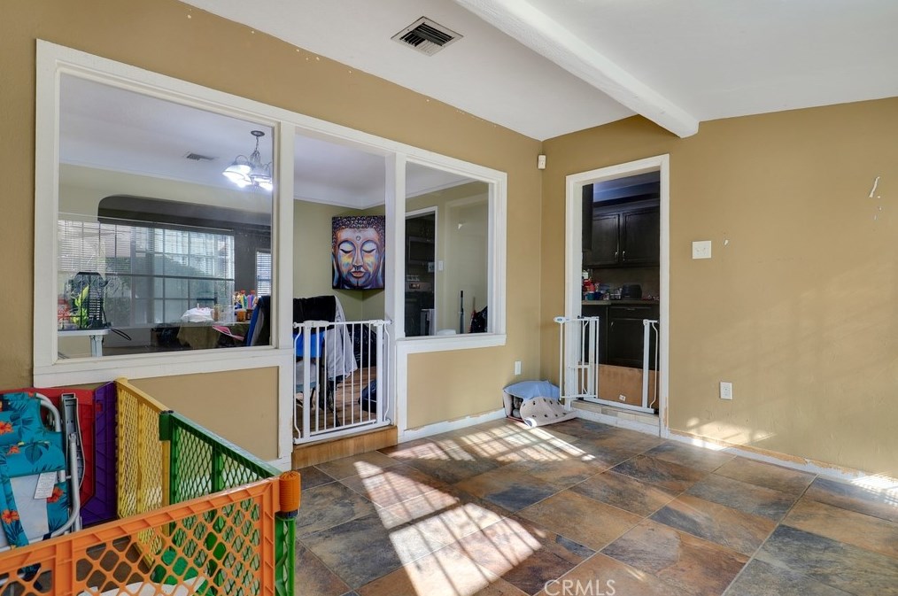 2895 Serrano Rd, San Bernardino CA  92405-3050 exterior