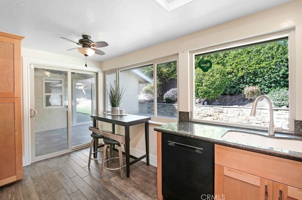 681 Windham Dr, Claremont CA  91711-3551 exterior