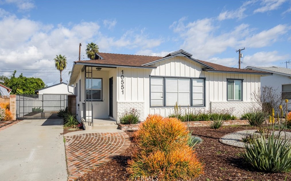 10551 Elmcrest St, El Monte, CA 91731