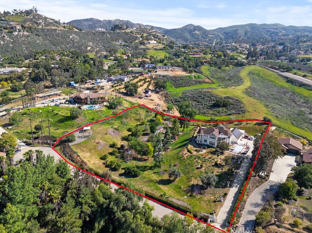 14071 Eagle View Rd, Perris, CA 92570