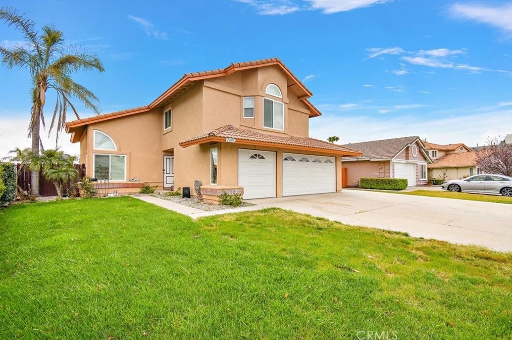2695 Rosarita St, San Bernardino, CA 92407-6869