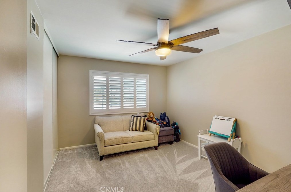 1358 Edgefield St, Upland CA  91786-3444 exterior