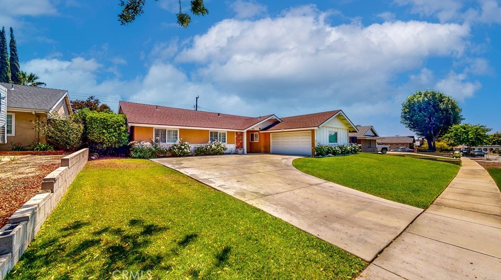 1358 Edgefield St, Upland, CA 91786