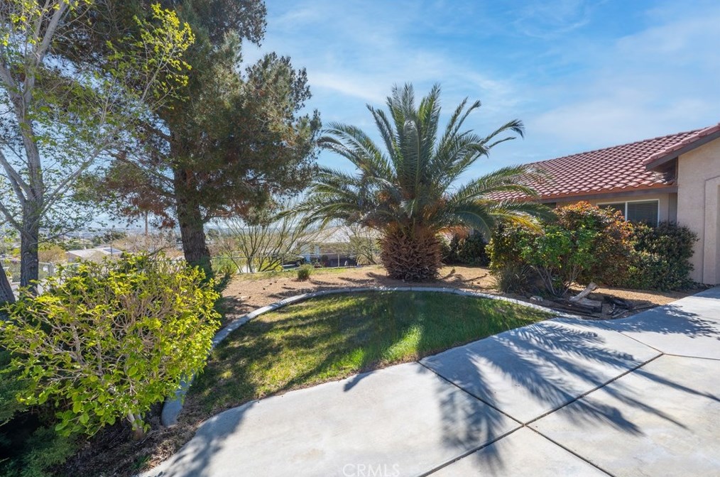 17911 Donert St, Hesperia, CA 92345
