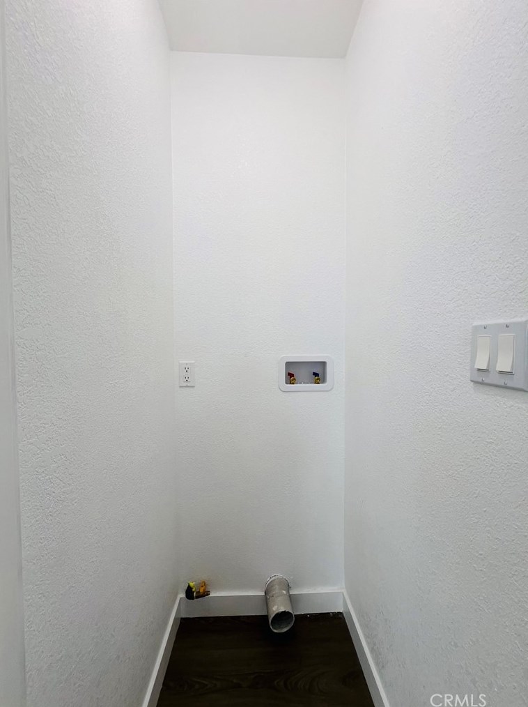 3941 Dwiggins St, Los Angeles CA  90063-1715 exterior