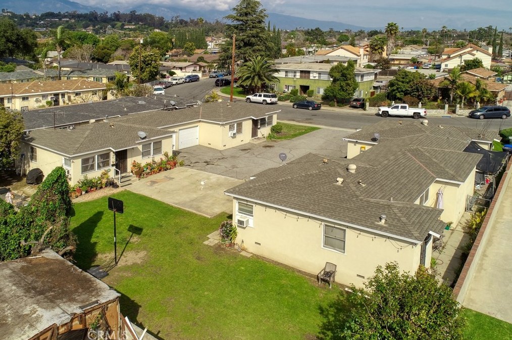 865 N Currier St, Pomona, CA 91768