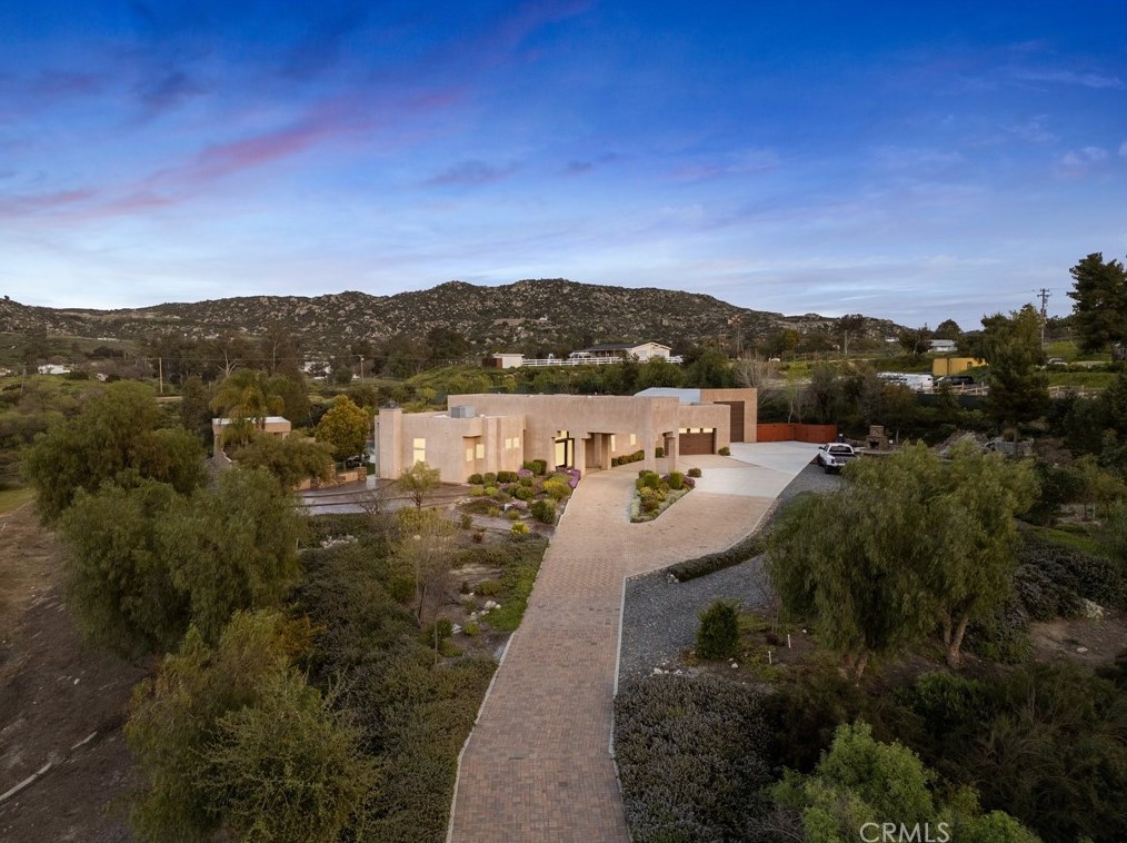 23440 Juniper Flats Rd, Lakeview, CA 92567