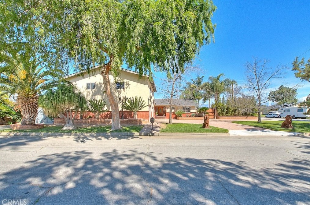 1121 W Greendale St, West Covina, CA 91790