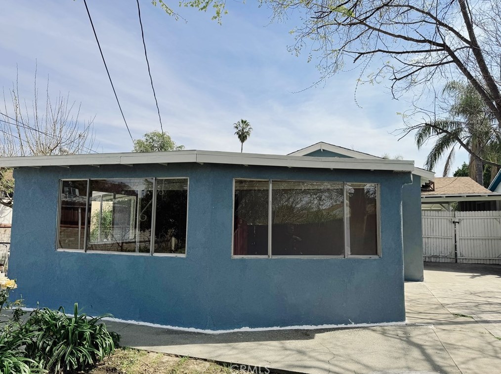 3534 Pershing Ave, San Bernardino CA  92405-2236 exterior