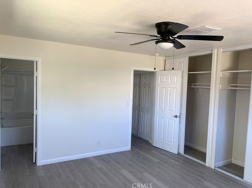 8216 Buckthorn Ave, Hesperia CA  92345-6867 exterior