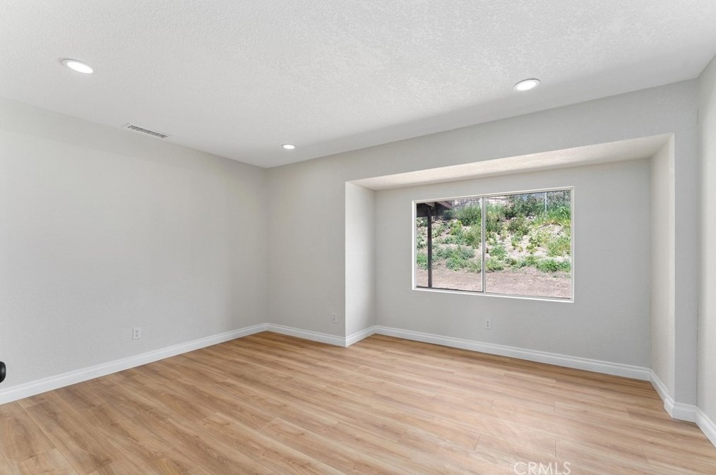 774 Northpark Blvd, San Bernardino CA  92407-2525 exterior
