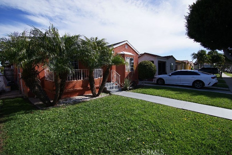 3131 Kansas Ave, South Gate, CA 90280
